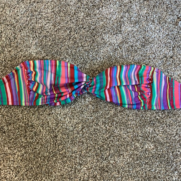 ⭐️3/$20⭐️ Victoria Secret Bandeau Swim Top - Picture 1 of 2